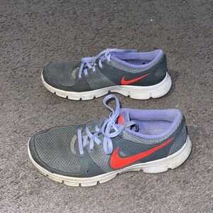 Ladies Nike Sneakers